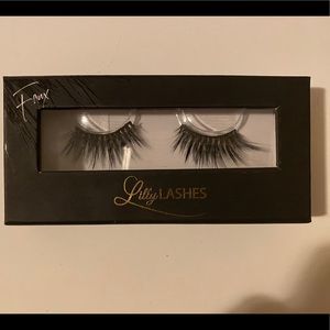 Lilly Lashes Faux Mink - style Miami - new in box